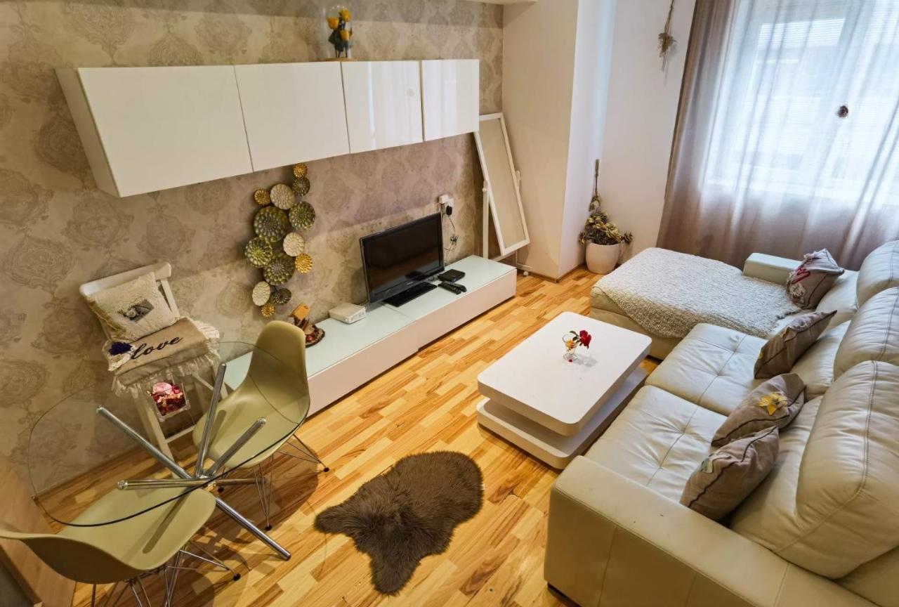 Easystay Flats Бухарест Екстер'єр фото